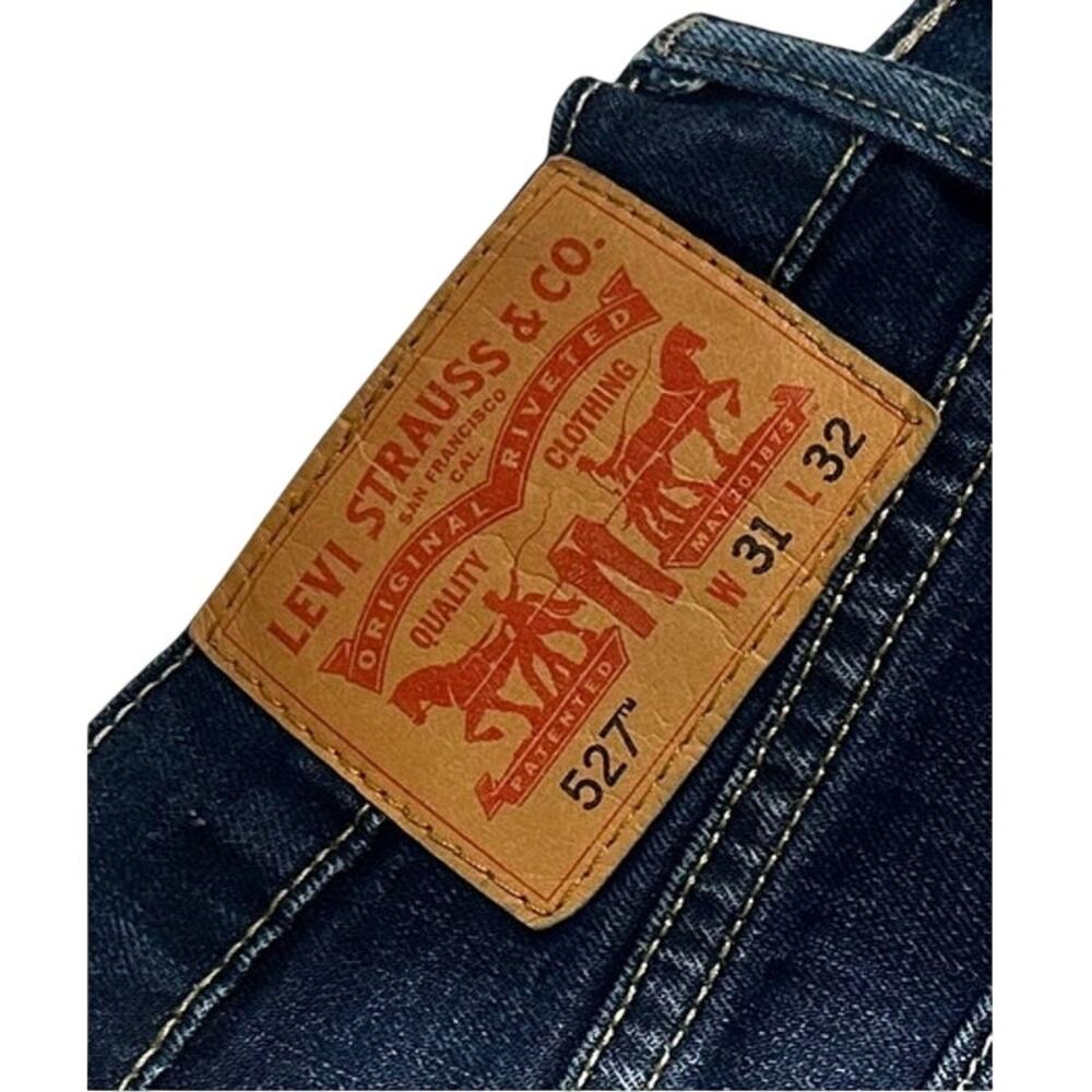 Levis Mens 527 31 x 32 Blue Jeans